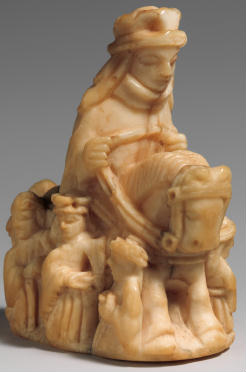 Photo of Queen Chess piece from 13th Century Scandanavia